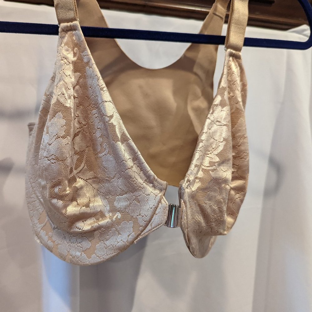 Soma Vanishing Back Unlined Front Closure Bra 36G